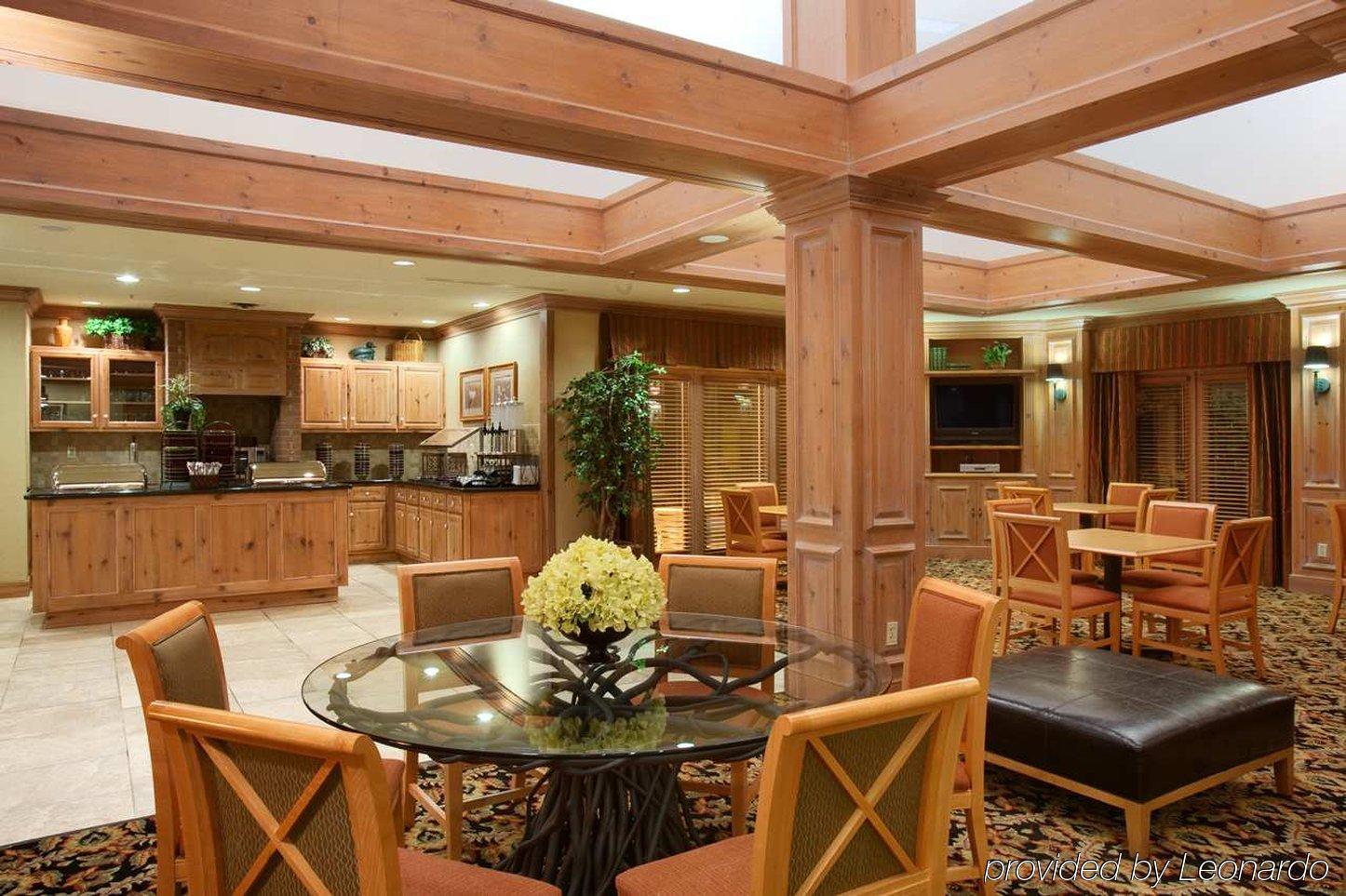 Homewood Suites By Hilton Indianapolis At The Crossing Restaurante foto